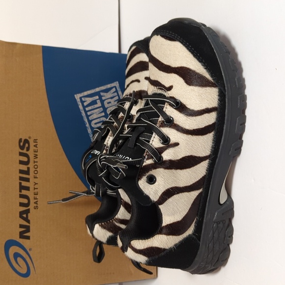 Womens Nautilus Safety Footwear Spark CT Zebra Stripe size 6.5 - Picture 9 of 10